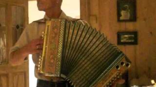 Helmut spielt "Das Hirtenlied" beim Musikantenstammtisch in Hellmonsödt