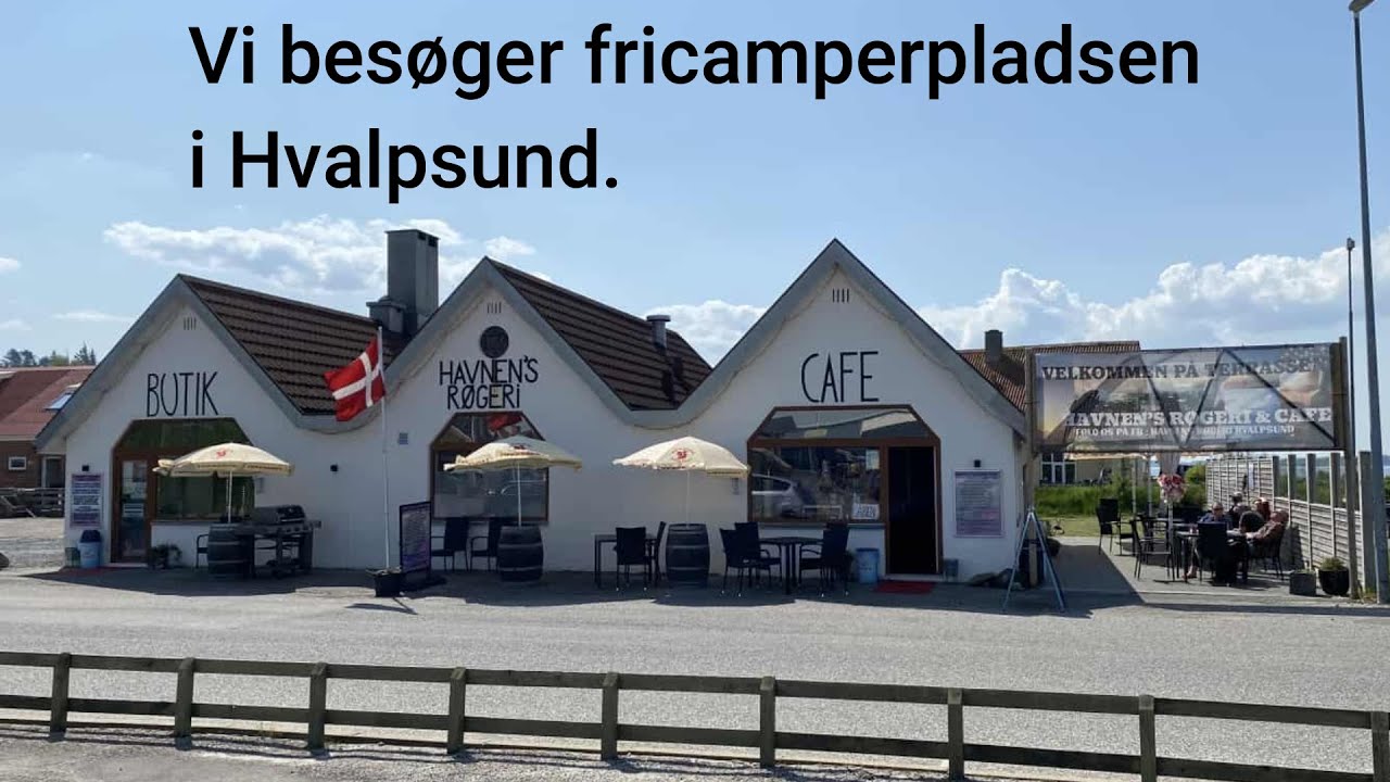 Vi besøger Hvalpsund.