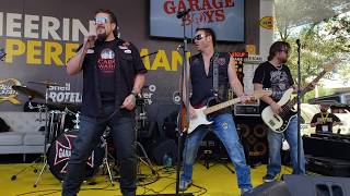 Aaron Hagar With The Garage Boys At Sema On Dan-O-Vision...