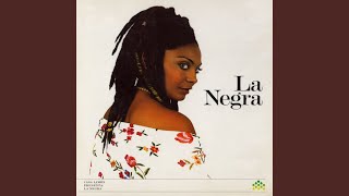 Video thumbnail of "La Negra - Inevitable"