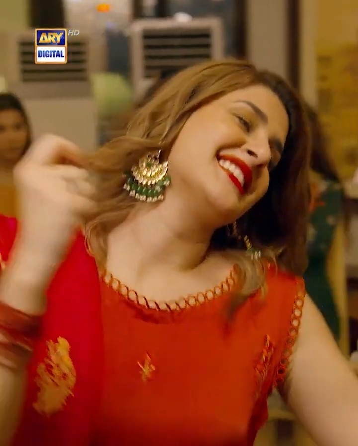 ??????? ??????? Kubra Khan | #shorts #wedding #kubrakhan #dance #bridal