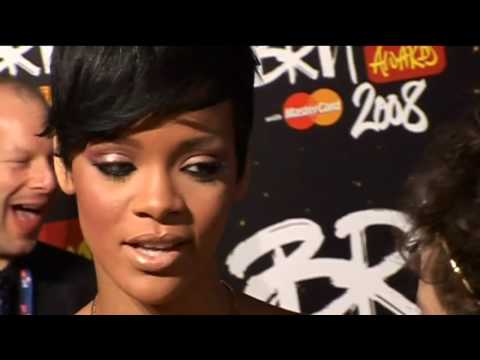 Rihanna plaudert Details ueber Katy Perrys Hochzei...