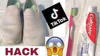 TIKTOK HACK THAT REALLY WORKS!! HOW TO CLEAN WHITE SHOES WITH TOOTHPASTE 😱