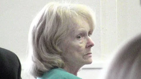 Julia Phillips in court on probation violation