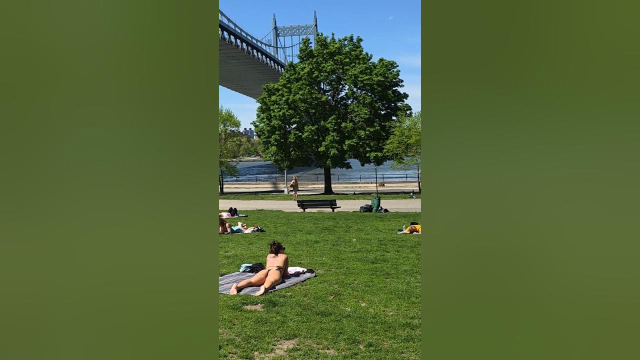 Astoria Park Queens NY April 2025 #nyc #viralshort Astoria Park Queens NY April 2025 #nyc #viralshort