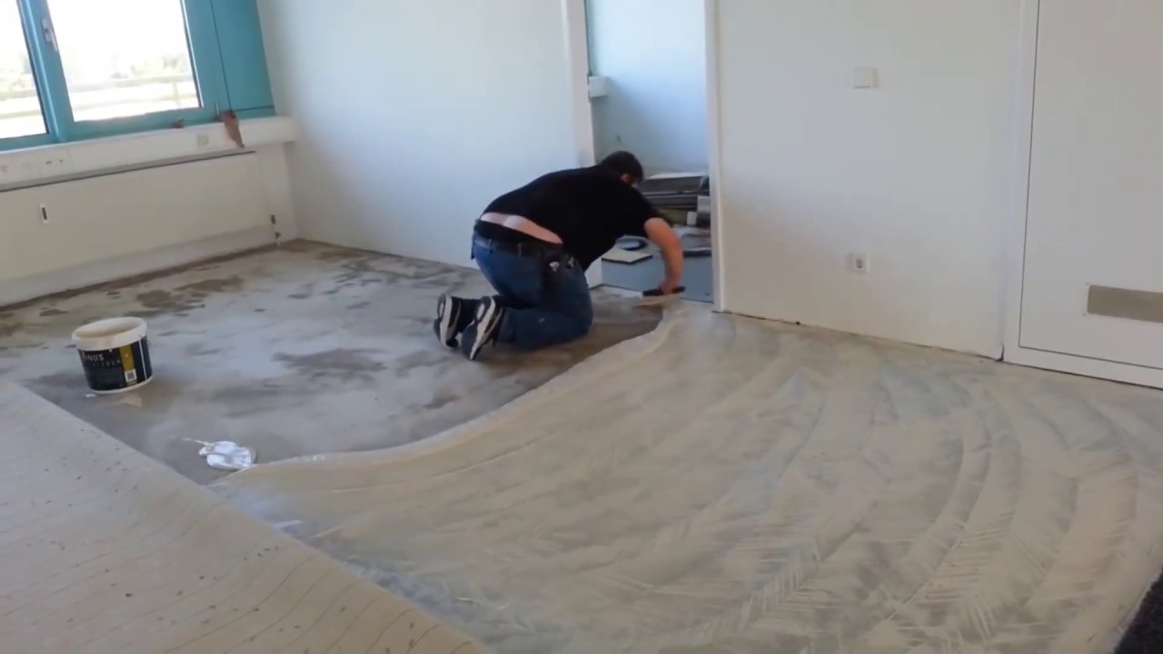 Как приклеить ковролин - YouTube