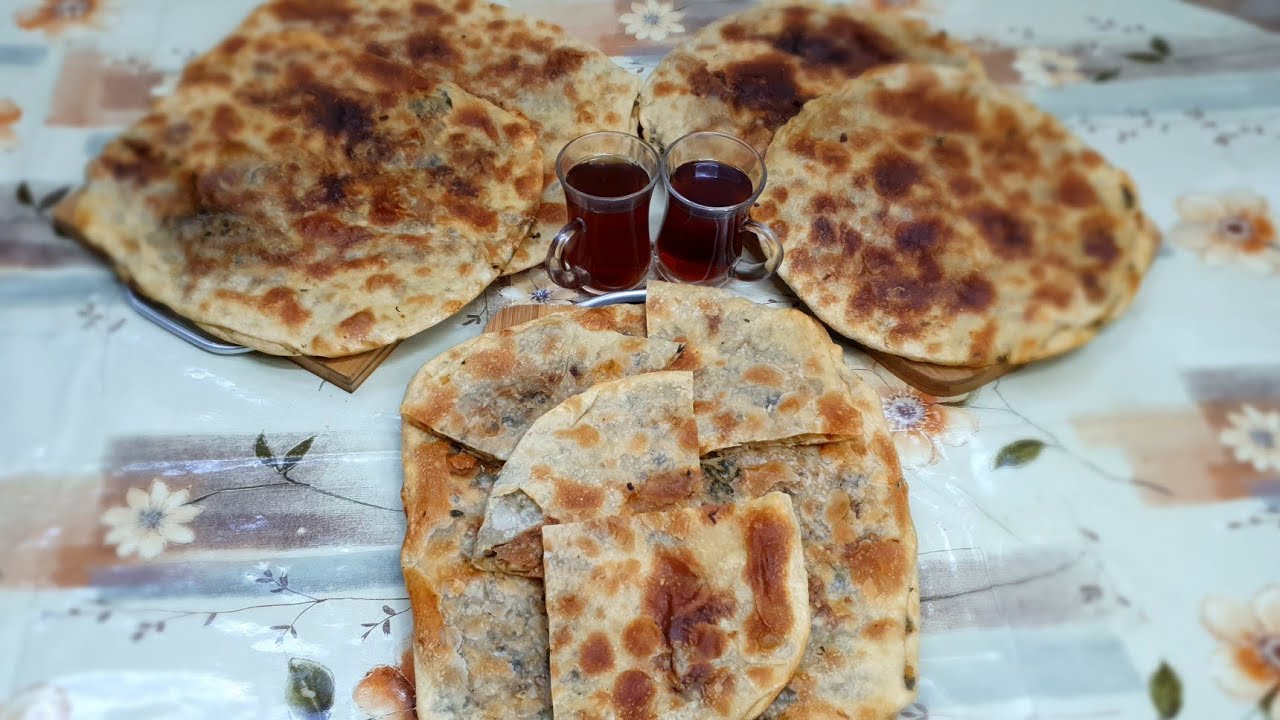 فطاير الزعتر الفلسطيني بعجينه رائعه( بدون خميره) طعم ولا أطيب •♡