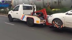 Towing Van