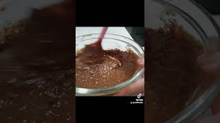 עוגת שוקולד בחושה עם חידוש מטריף