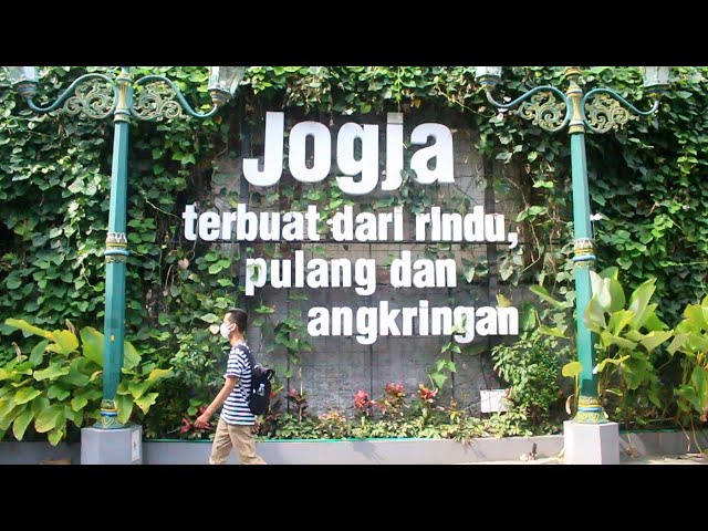JOGJA TERBUAT DARI RINDU PULANG DAN ANGKRINGAN- MAILOBORI [Yogyakarta] 2022 class=