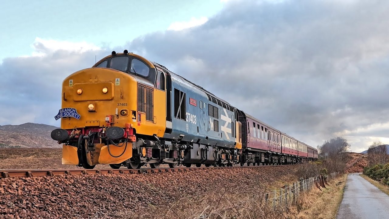Railways 2023 – 37403 The BWC Charter: Day 2 (Inverness to Kyle of Lochalsh)