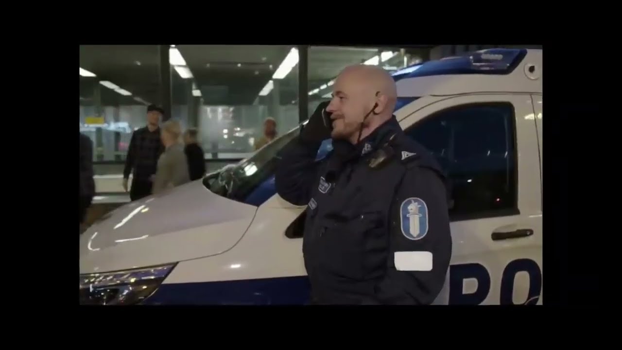 Jonne pistää taksikuskille hanttiin - POLIISIT