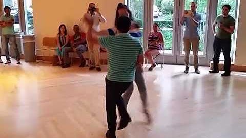 Salsa On2 Intermediate Turn Pattern Combo Partnerwork by Sergio and Sheena #81