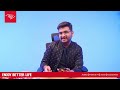Techie genius Bilal Munir from VideoWaliSarkar unboxing the gadget genius itel Vision 2s
