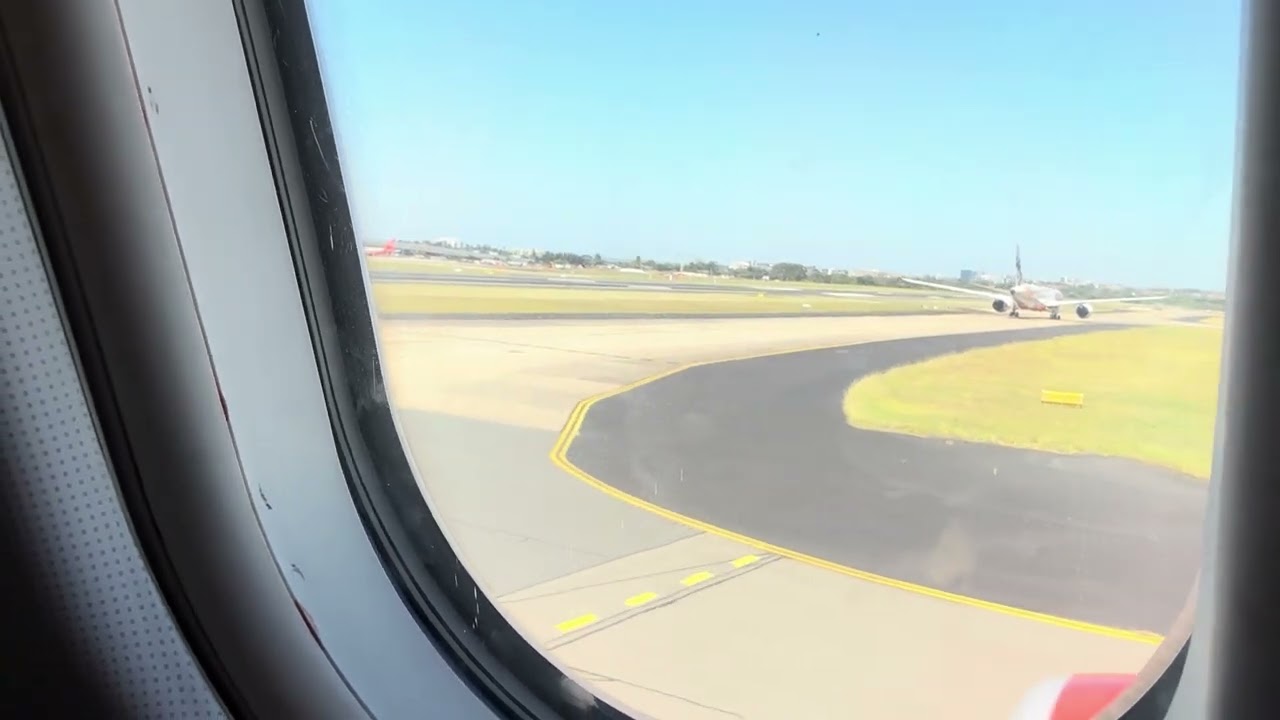 Jester Boeing 787-8 Dreamliner JQ62 The Approach Landing into Sydney Airport (YSSY)