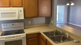 Lakefront 3/2 Townhouse in Riverview-AVAILABLE NOW!