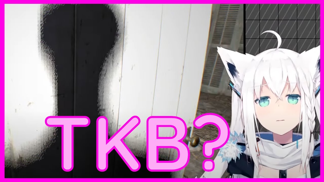 Fubuki scared of her own shadow in Resident Evil 7 [Hololive]