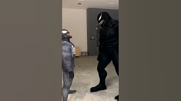 Venom meets venom?