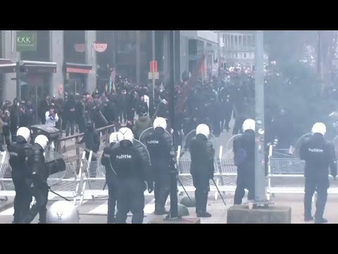 Протесты против ограничительных мер в Брюсселе закончились беспорядками и стычками с полицией