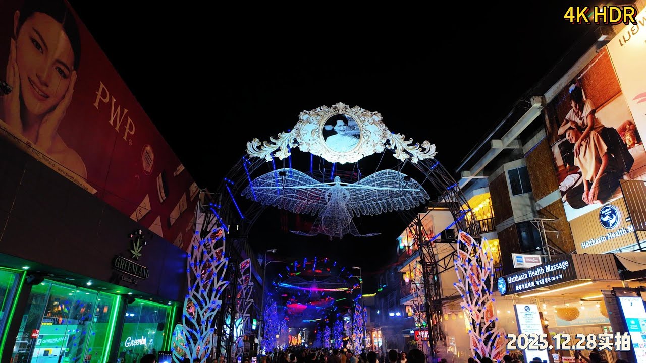 🇹🇭 清迈塔佩门2026跨年夜有多夸张？｜灯展 + 周日夜市 第一视角｜2026 New Year’s Eve at Tha Phae Gate (POV) ｜2025.12.28