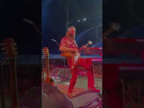 Insane guitar and Hammond battle in our version of Sourhern Man! #livemusic #bluesrock #guitarsolo