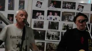 Man Down - TV Smith with Leigh Heggarty, Earthbound 2010