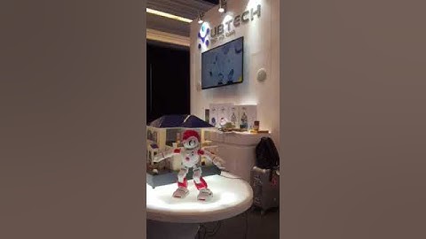 Alpha 2 Dancing Robot at CES 2016