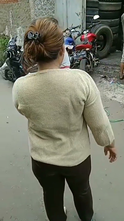 penjual kopi cantik