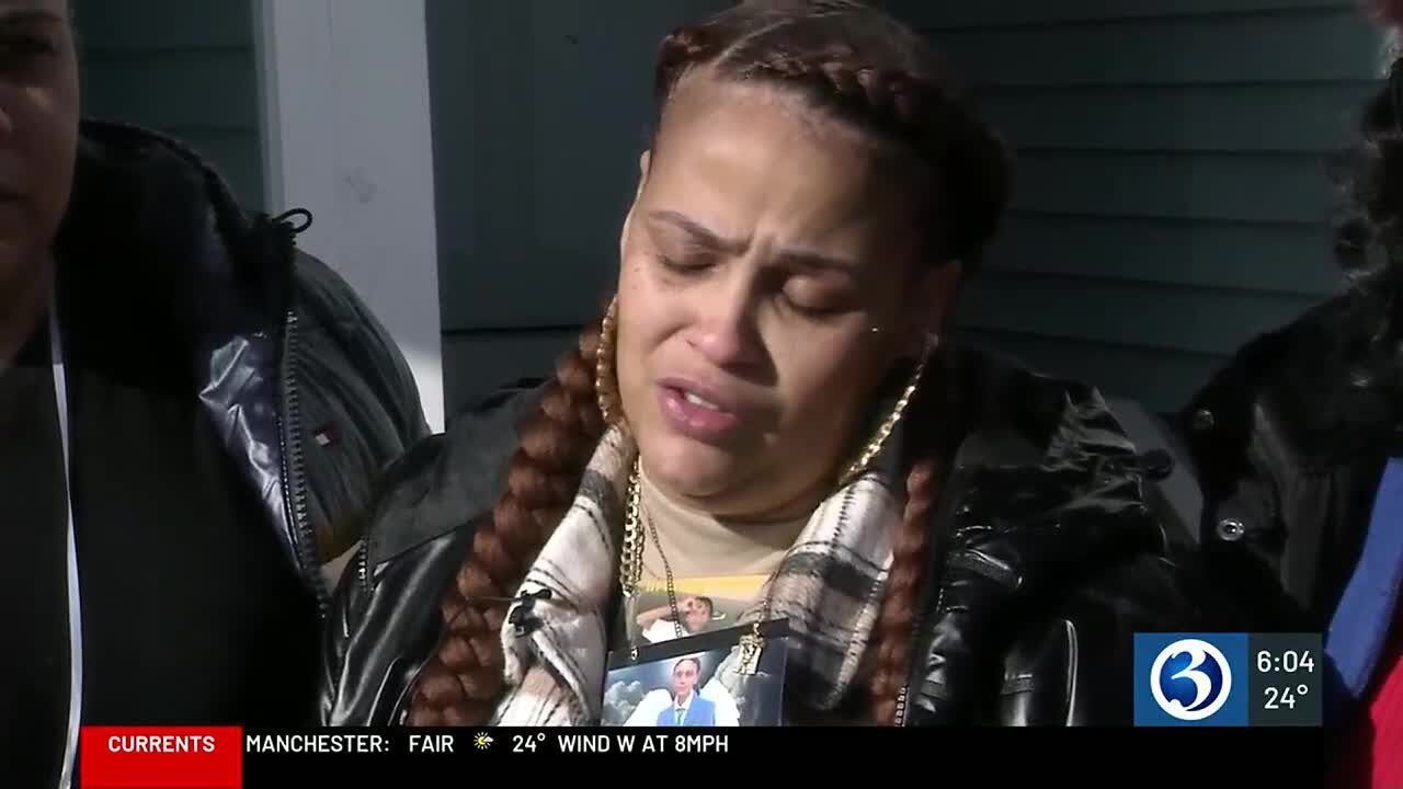 Teen's mother speaks out after deadly crash - YouTube