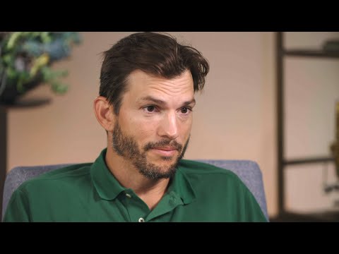 Video: Ashton Kutcher se ocupă de paternitate? 