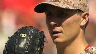 MIL@CIN: Bailey fans eight over eight strong innings