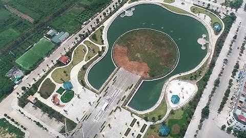 THỰC TRẠNG BÊN TRONG CÔNG VIÊN ÂM NHẠC HÌNH ĐÀN TRỊ GIÁ 200 TỈ ĐỒNG