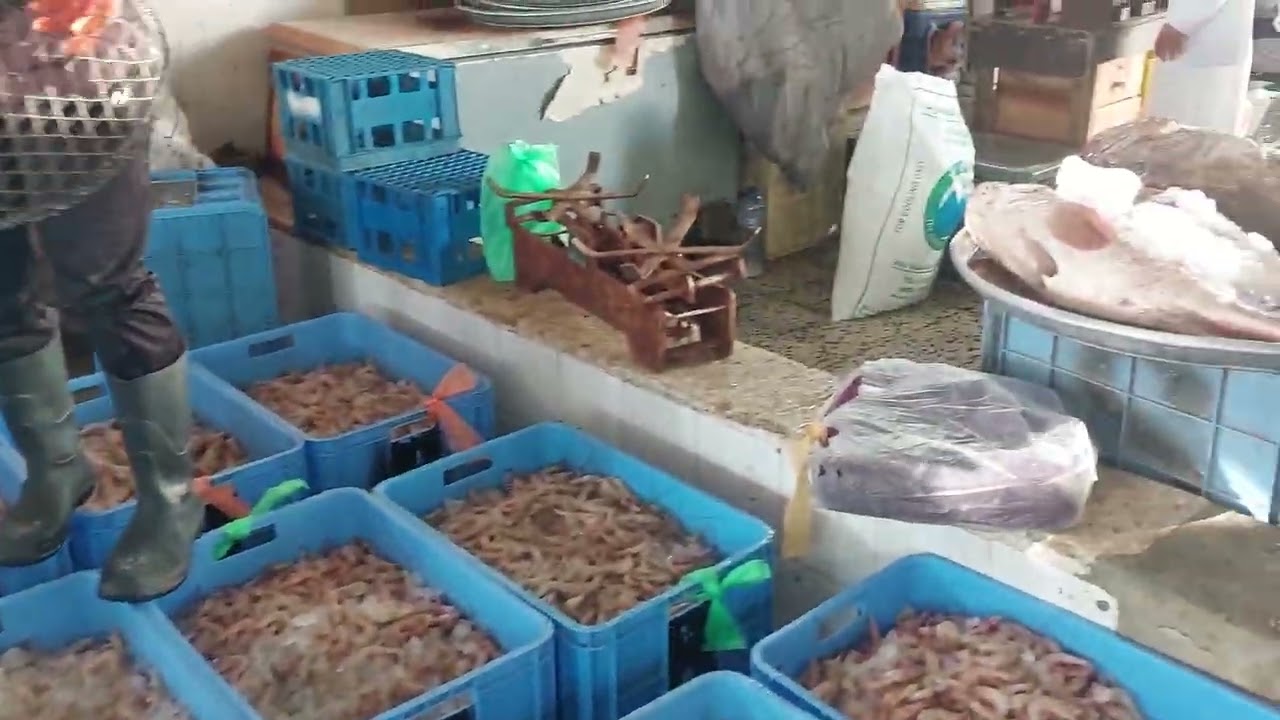 চিংড়ি মাছের বাজার 