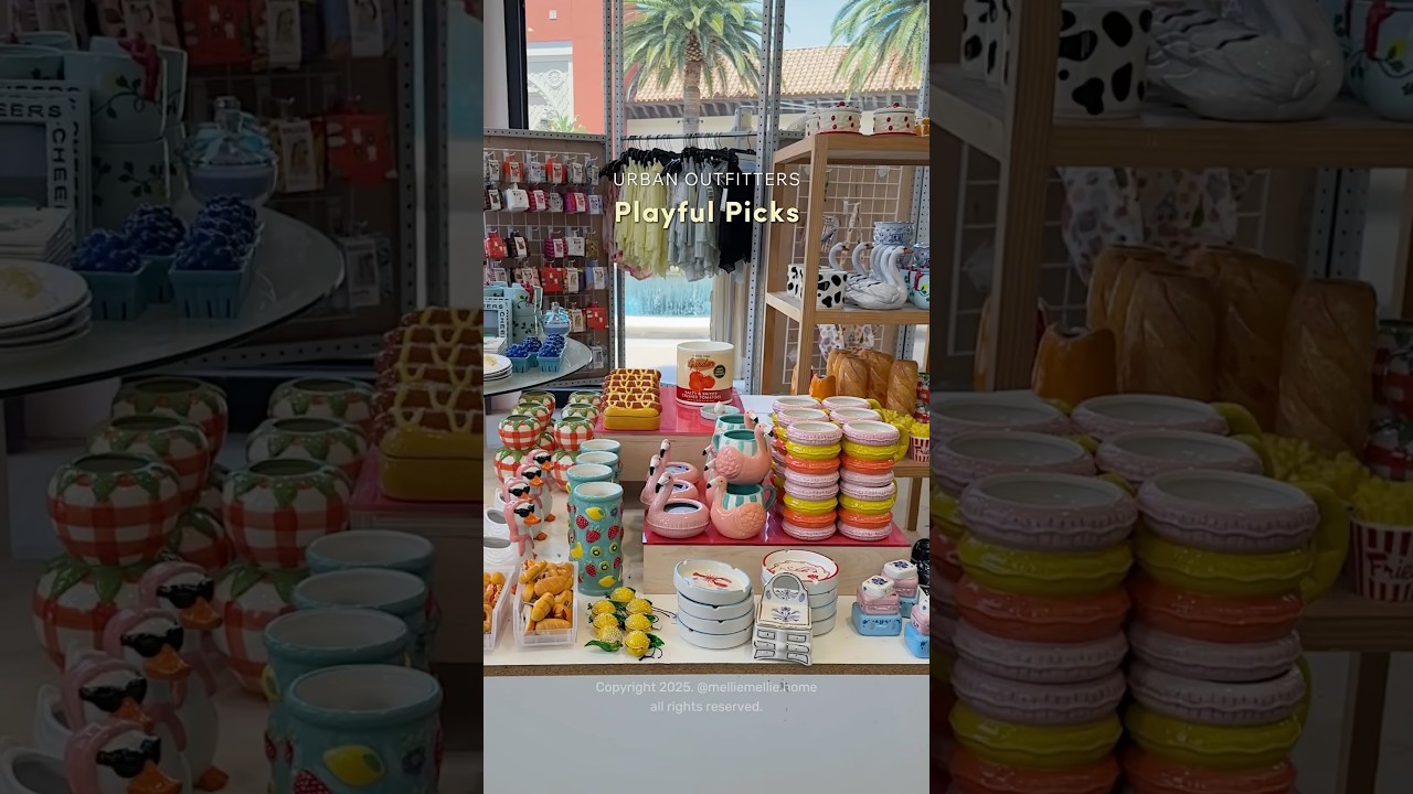 URBAN OUTFITTERS | Playful Picks 키치한 무드 소품이 가득한 어반아웃피터스 
