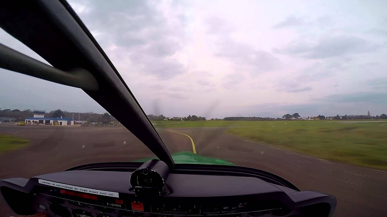 VFR Flight - Robin DR400 - Laval Entrammes (LFOV) to La Baule-Escoublac (LFRE) - Timelapse