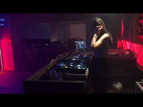 DJ Yasmin Live at Sahara Club Lombok