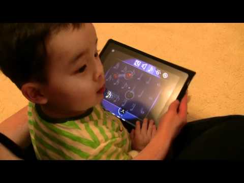 [23-months-old] Playing the Reactable 2