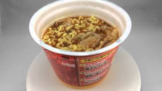 【2杯目】東洋水産「マルちゃん でかまる 辛担々ワンタン麺」