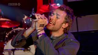Coldplay - White Shadows Jools Holland Show 2005