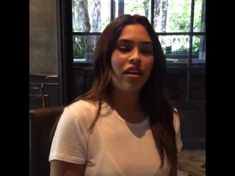 Vídeo: Juliana Herz Convida Latinas Para Se Tornarem Modelos