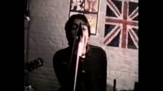 Oasis - All Around The World (1992 - Rehearsal) Resimi