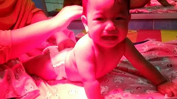 SAFEEA TERAPI PIJAT BAYI DENGAN SINAR INFRA MERAH SUPAYA ENGGAK BAPIL