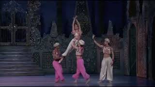NUTCRACKER - Arabian Dance (Laura Mcculloch, Ryoichi Hirano, Fernando Montaño, Johannes Stepanek)
