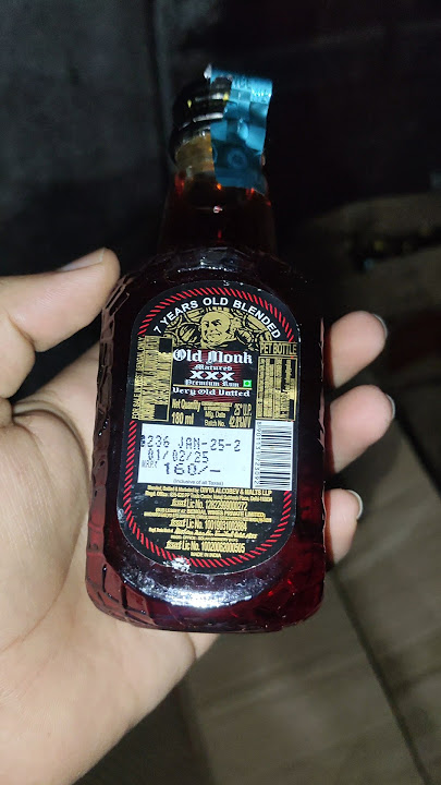 OLD MONK XXX RUM 180ml #xxx #xxx rum #daru  #oldmonk