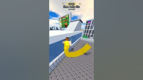 [roblox] untitled tag game #4 (crown)