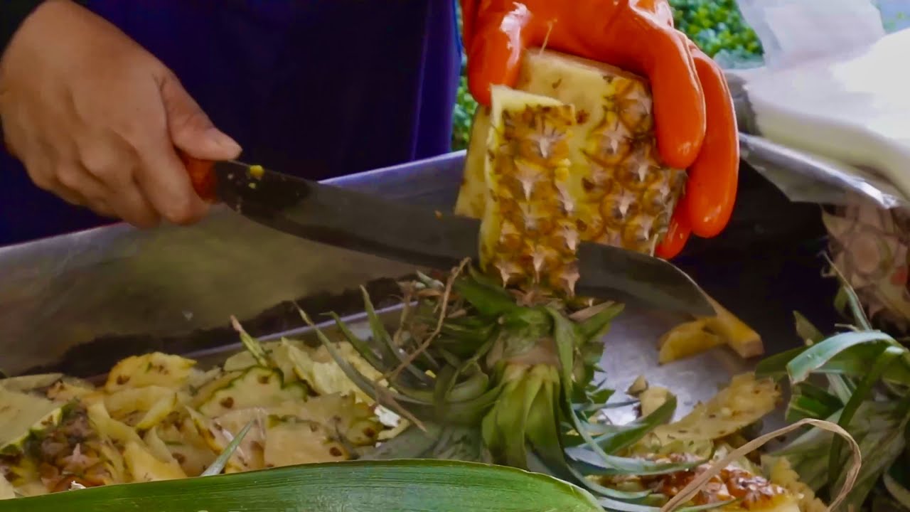 EXCELLENT PINEAPPLE CUTTING SKILLS!!! Thai Street Food YouTube