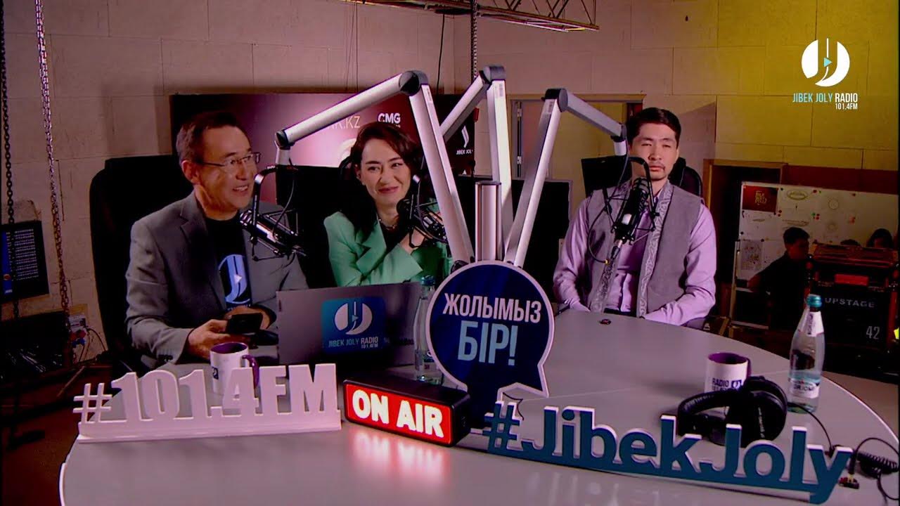 Семіз әйелдің жалаңаш суреті