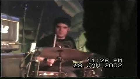 Standstill - 04 - Two Minutes Song (28-01-2002 - Live LR, Toulouse, France)