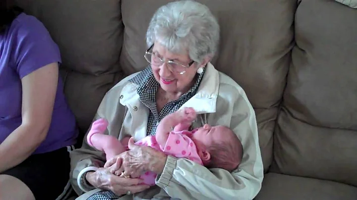 Great Grandma Eberhardt holding Izzy.MP4