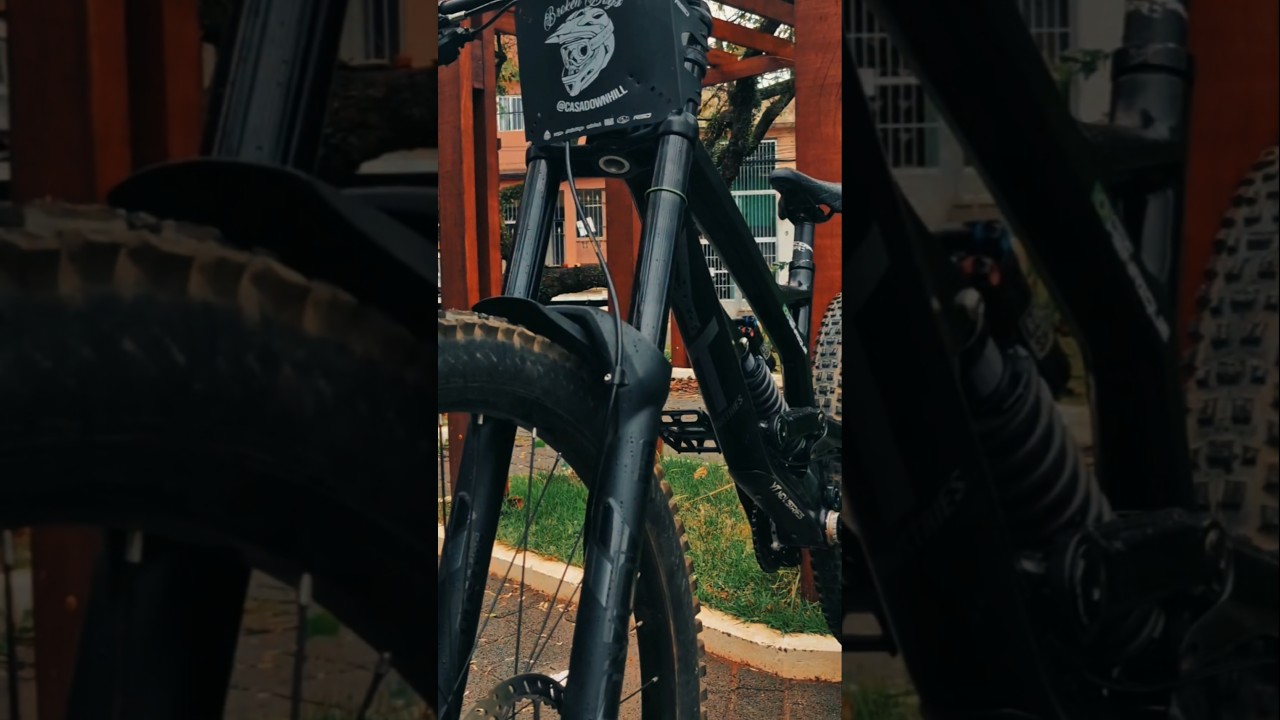 YT Tues CF Carbon 2016 